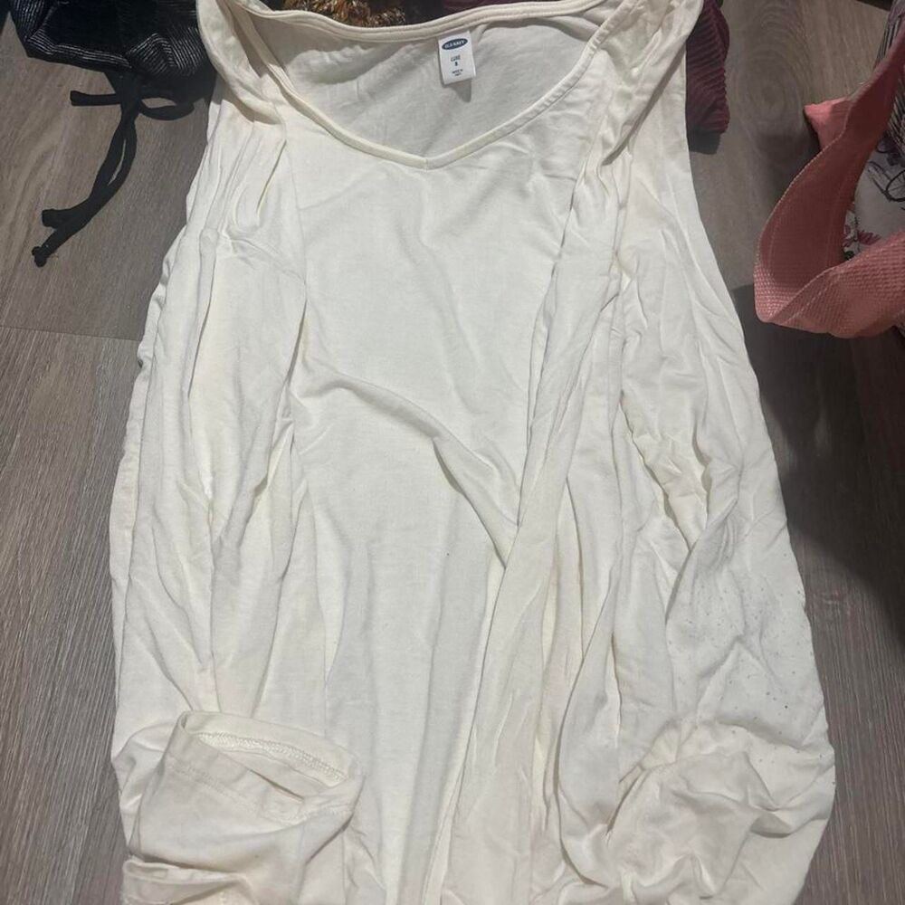 Old-navy Women's White and Cream Blouse - Picture 1 of 2